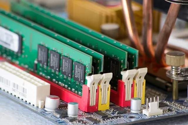 Infineon FZ1500R33HE3